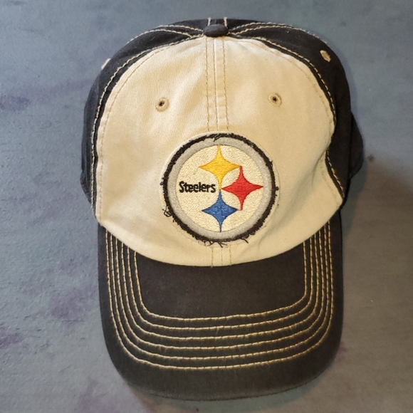 47 Other - Vintage Pittsburgh Sleelers fitted